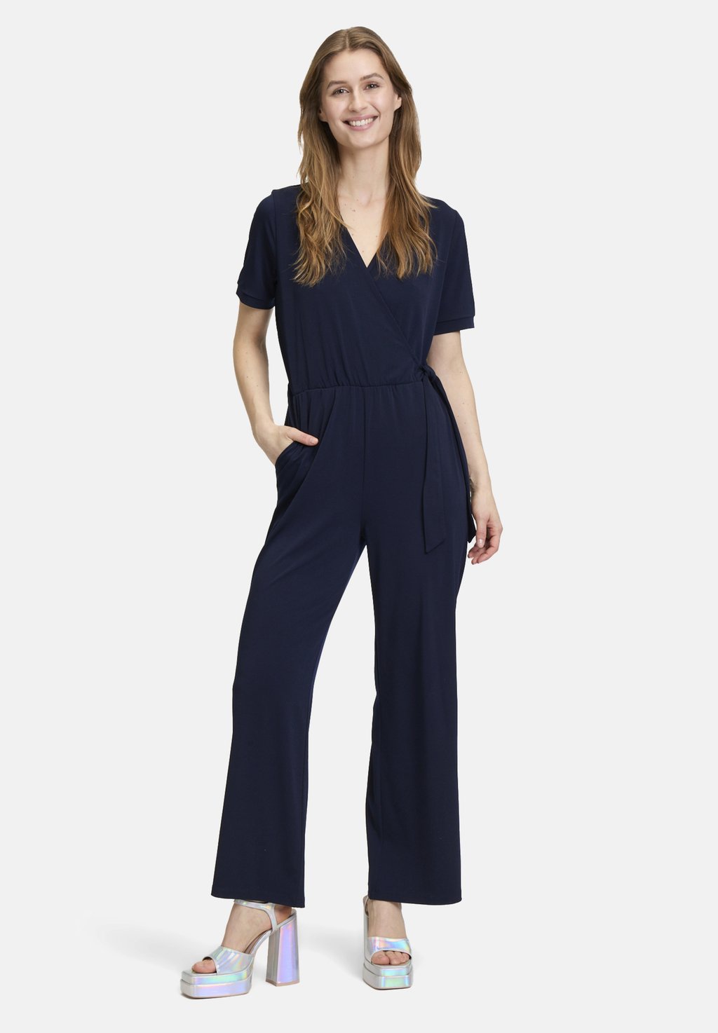 Комбинезон Cartoon, синий
Комбинезон Cartoon, синий