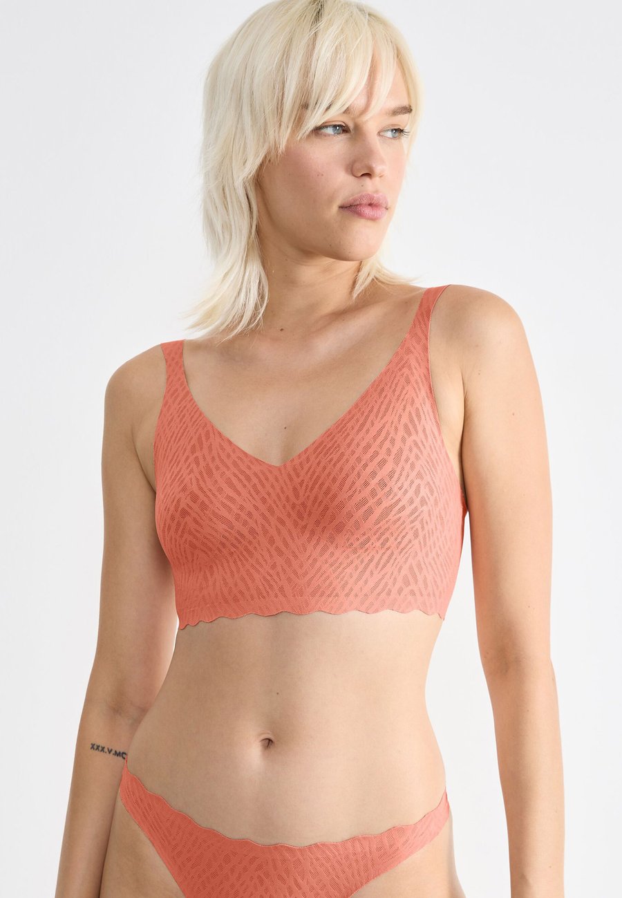 Бюстье Sloggi FEEL BLISS BRALETTE, Lovely Apricot/Salmon
Бюстье Sloggi FEEL BLISS BRALETTE, Lovely Apricot/Salmon