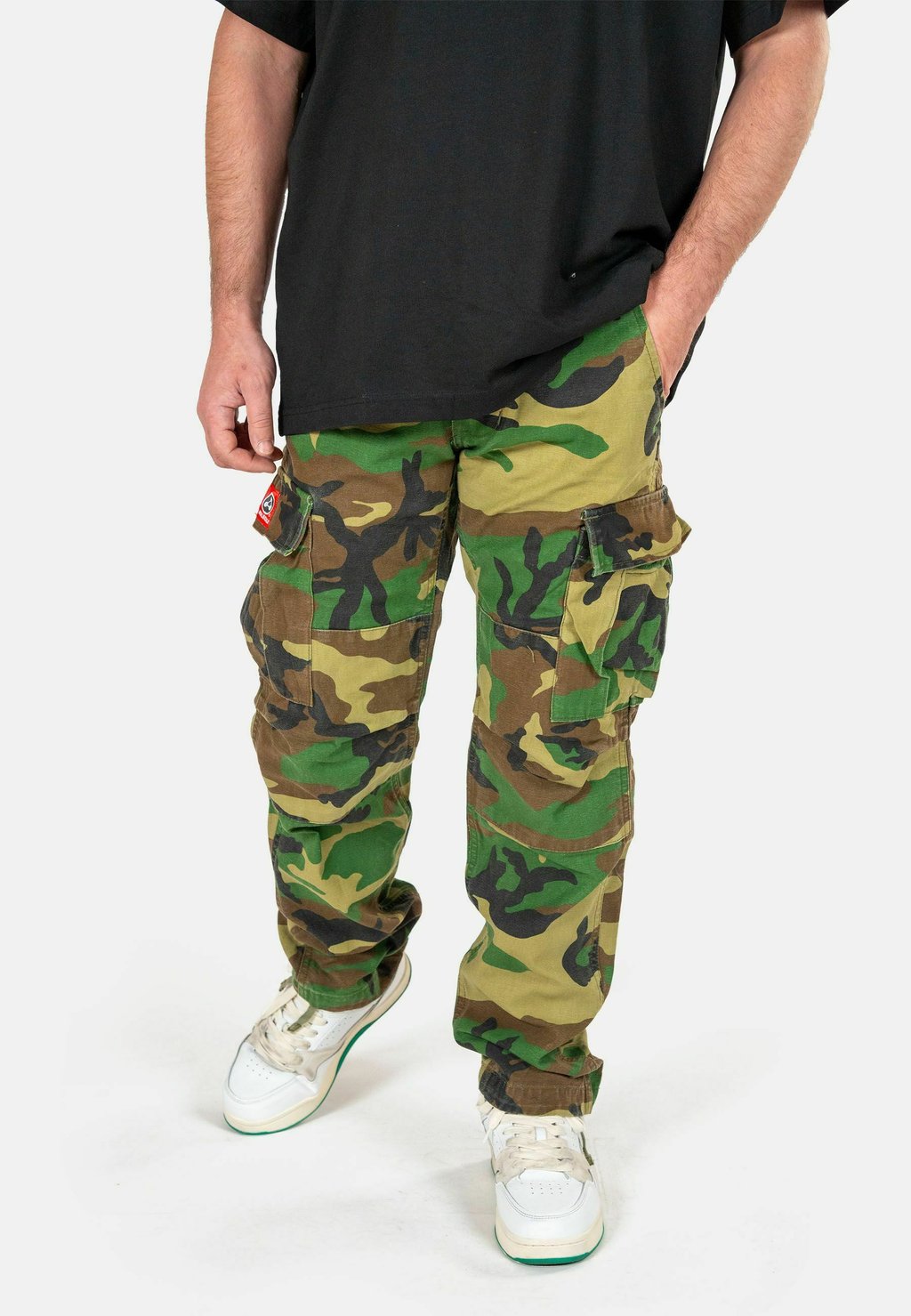 Брюки карго HEAVY Molecule, зеленый
Брюки карго HEAVY Molecule, зеленый