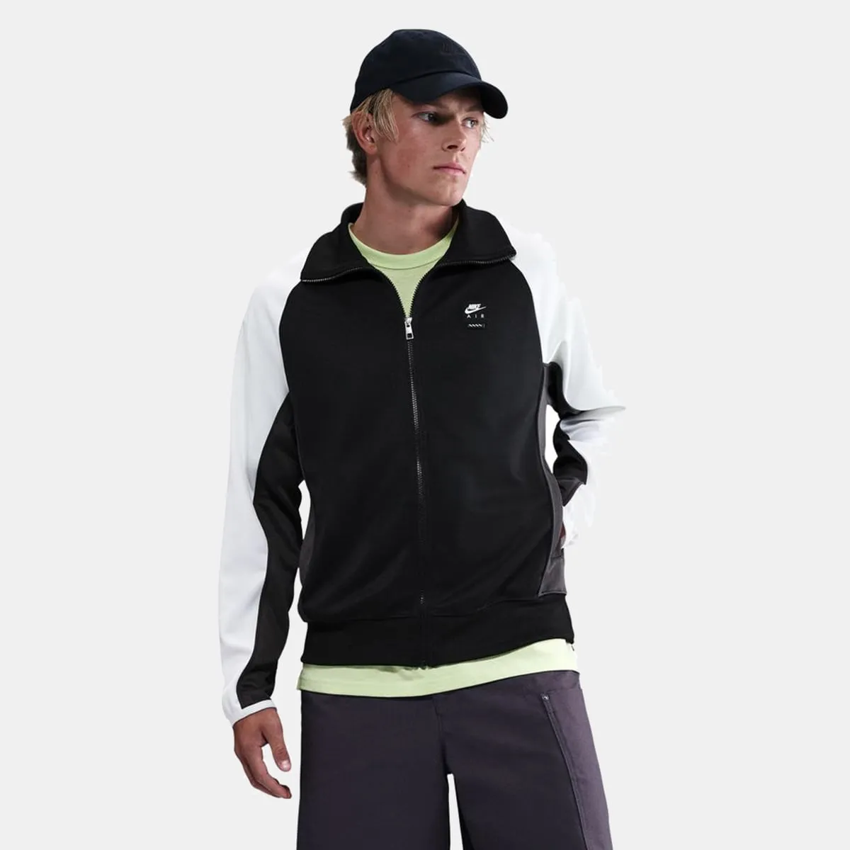 Мужская куртка Air Nike, черный
Мужская куртка Air Nike, черный