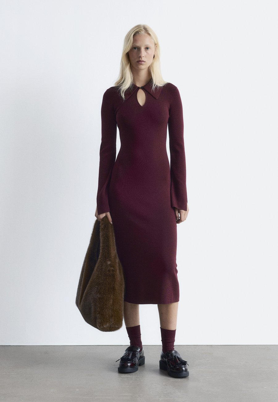Платье & other stories Shift dress, Burgundy/Bordeaux
Платье & other stories Shift dress, Burgundy/Bordeaux