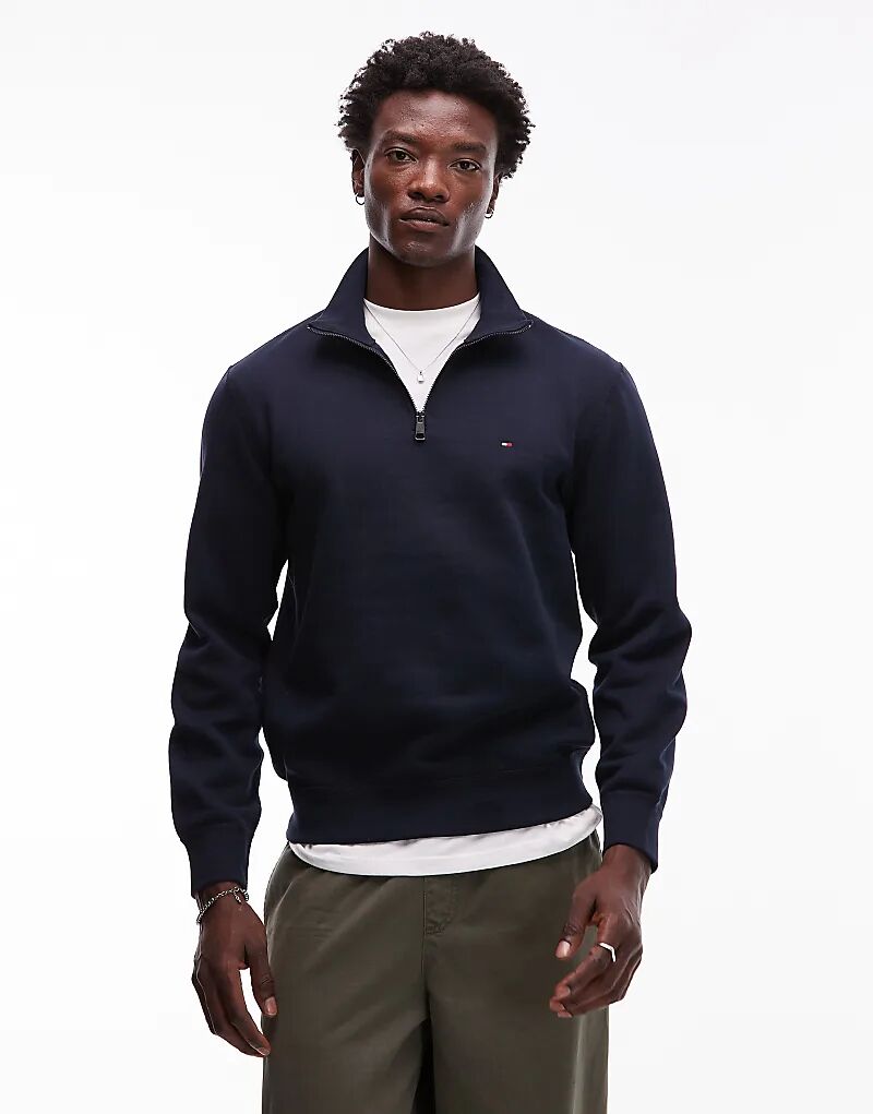 Флисовая кофта с логотипом Tommy Hilfiger и застежкой-молнией 1/4 темно-синего цвета
Флисовая кофта с логотипом Tommy Hilfiger и застежкой-молнией 1/4 темно-синего цвета