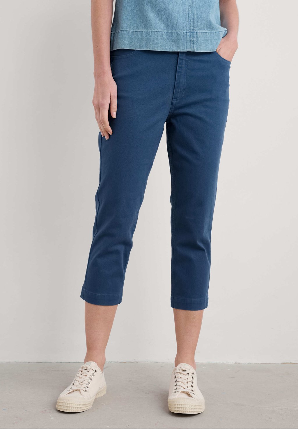 Брюки ALBERT QUAY CROPS Seasalt Cornwall, цвет Night - Night
Брюки ALBERT QUAY CROPS Seasalt Cornwall, цвет Night - Night