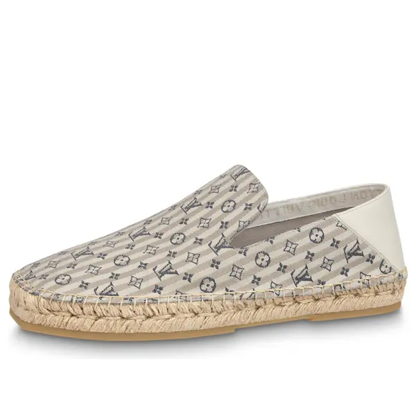 Кроссовки bidart espadrille shoes 'beige monogram' Louis Vuitton, бежевый
Кроссовки bidart espadrille shoes 'beige monogram' Louis Vuitton, бежевый