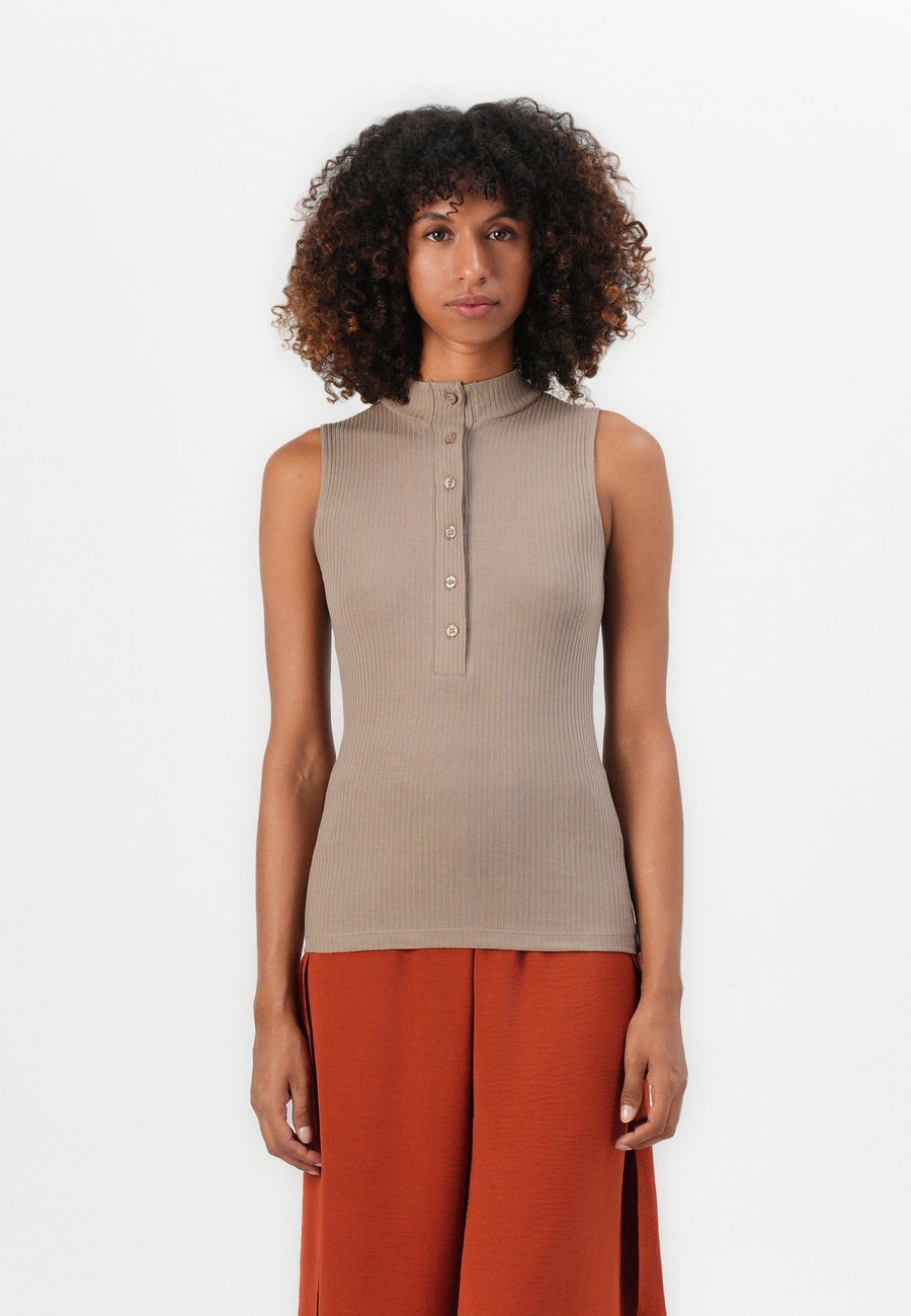 Топ Anna Field TANK WITH BUTTONS, Taupe Gray/Taupe
Топ Anna Field TANK WITH BUTTONS, Taupe Gray/Taupe