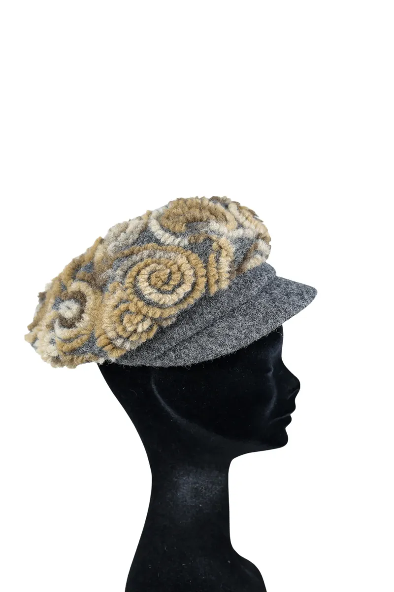 Кепка COLLEZIONE ALESSANDRO "Осло", коричневый
Кепка COLLEZIONE ALESSANDRO "Осло", коричневый