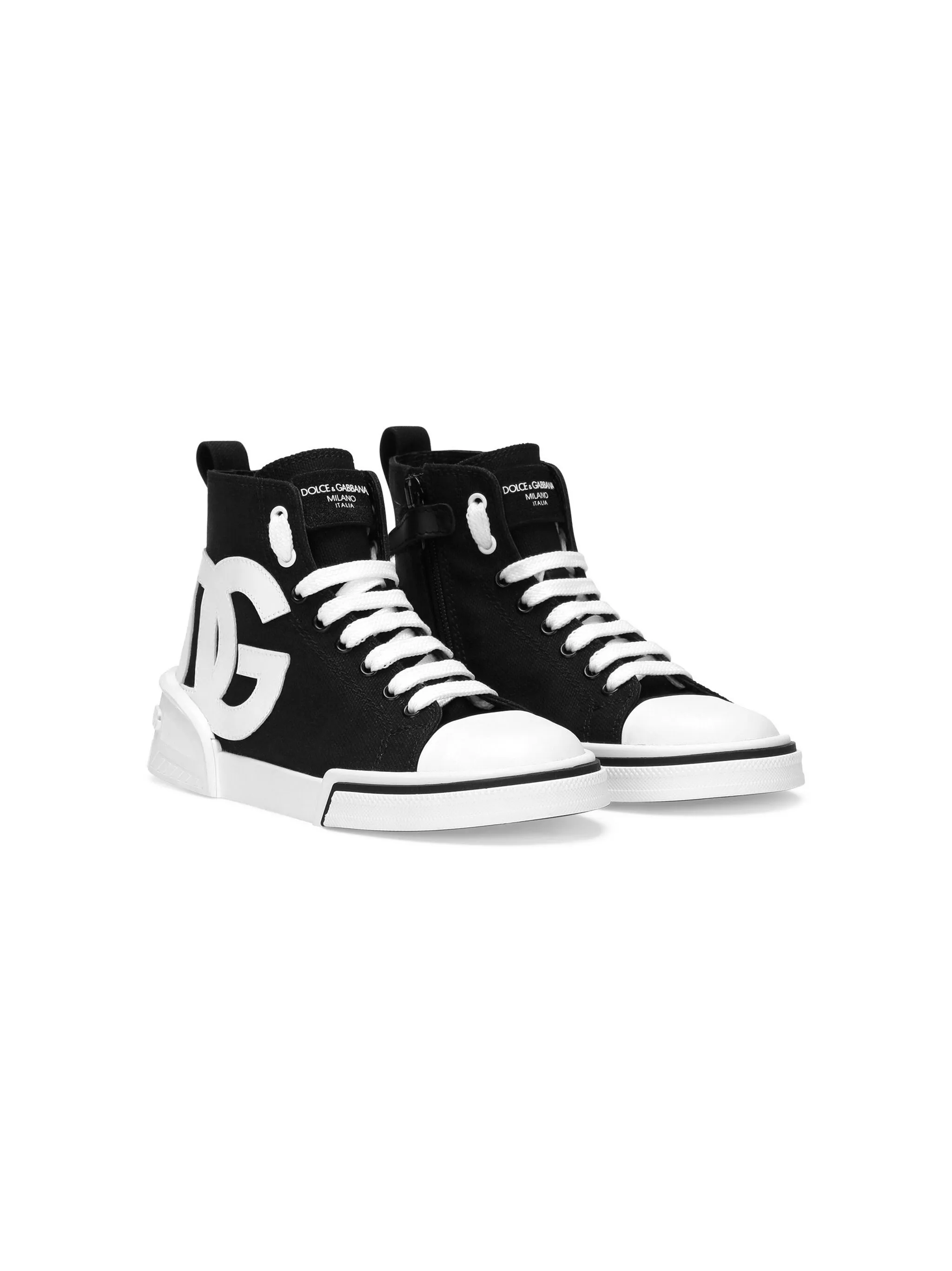 Высокие кроссовки Portofino Space Dolce & Gabbana Kids, черный
Высокие кроссовки Portofino Space Dolce & Gabbana Kids, черный