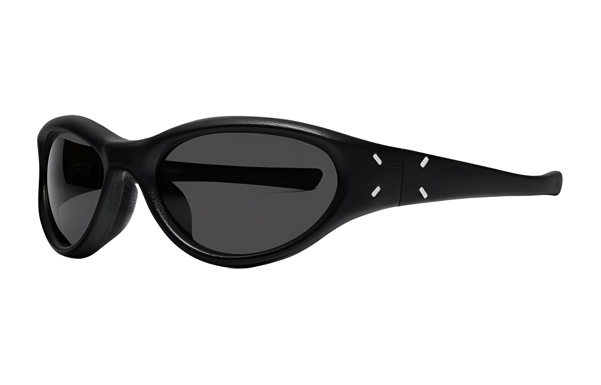Maison Margiela Goggle Sunglasses GENTLE MONSTER, черный
Maison Margiela Goggle Sunglasses GENTLE MONSTER, черный