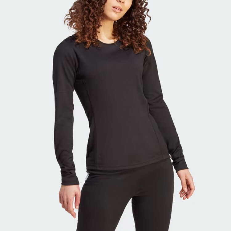 Женская майка Adidas
Женская майка Adidas