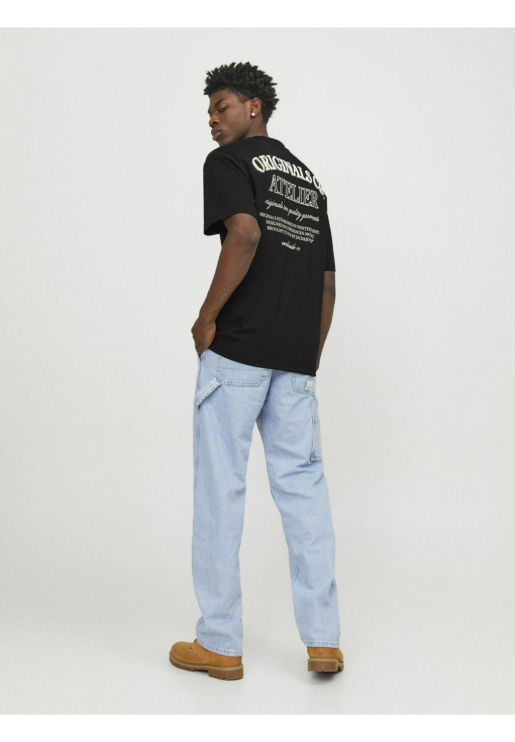 Футболка с принтом JORSANTORINI BACK SS CREW NECK Jack & Jones, цвет black
Футболка с принтом JORSANTORINI BACK SS CREW NECK Jack & Jones, цвет black