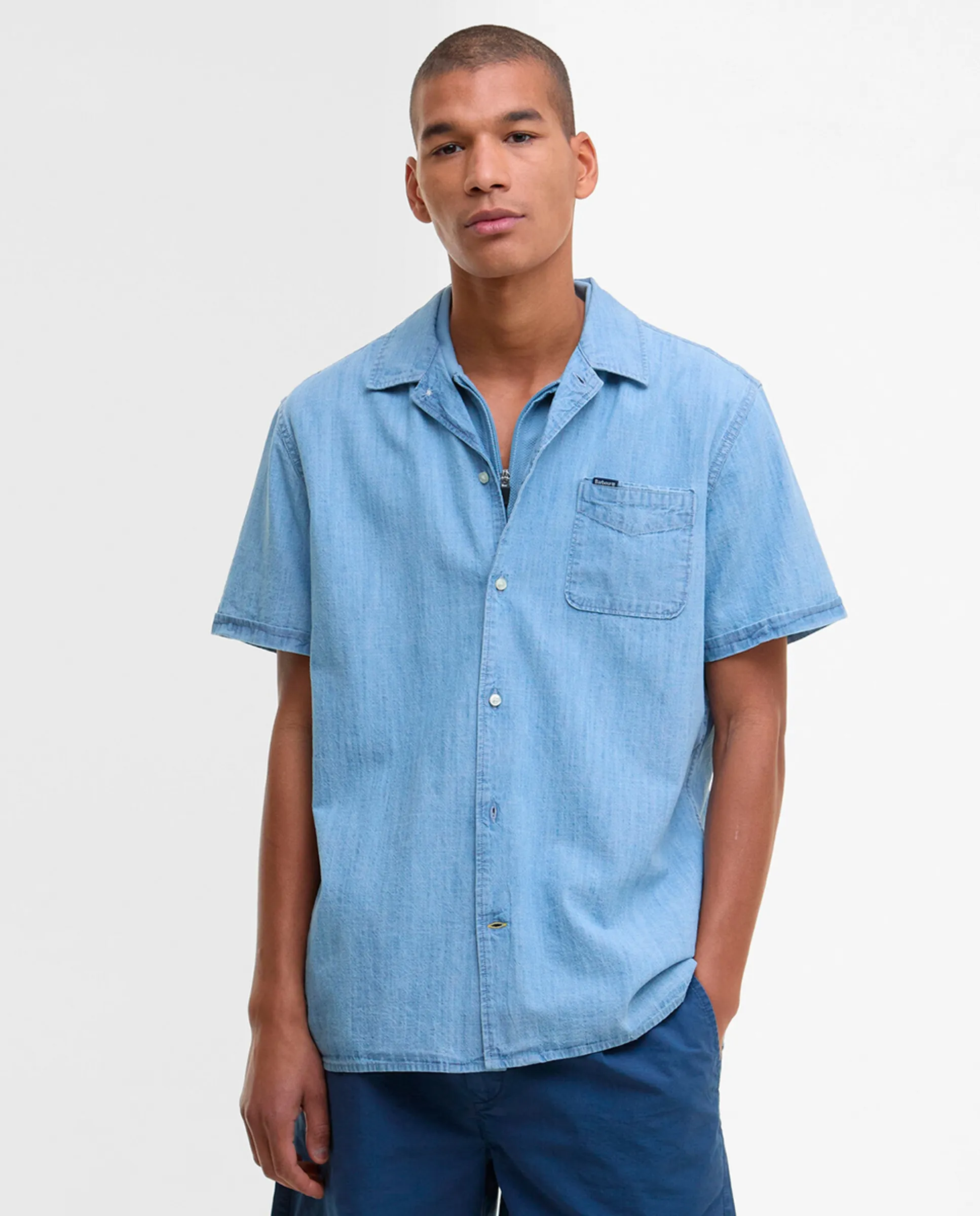 Мужская футболка из денима Barbour, светло-голубой
Мужская футболка из денима Barbour, светло-голубой