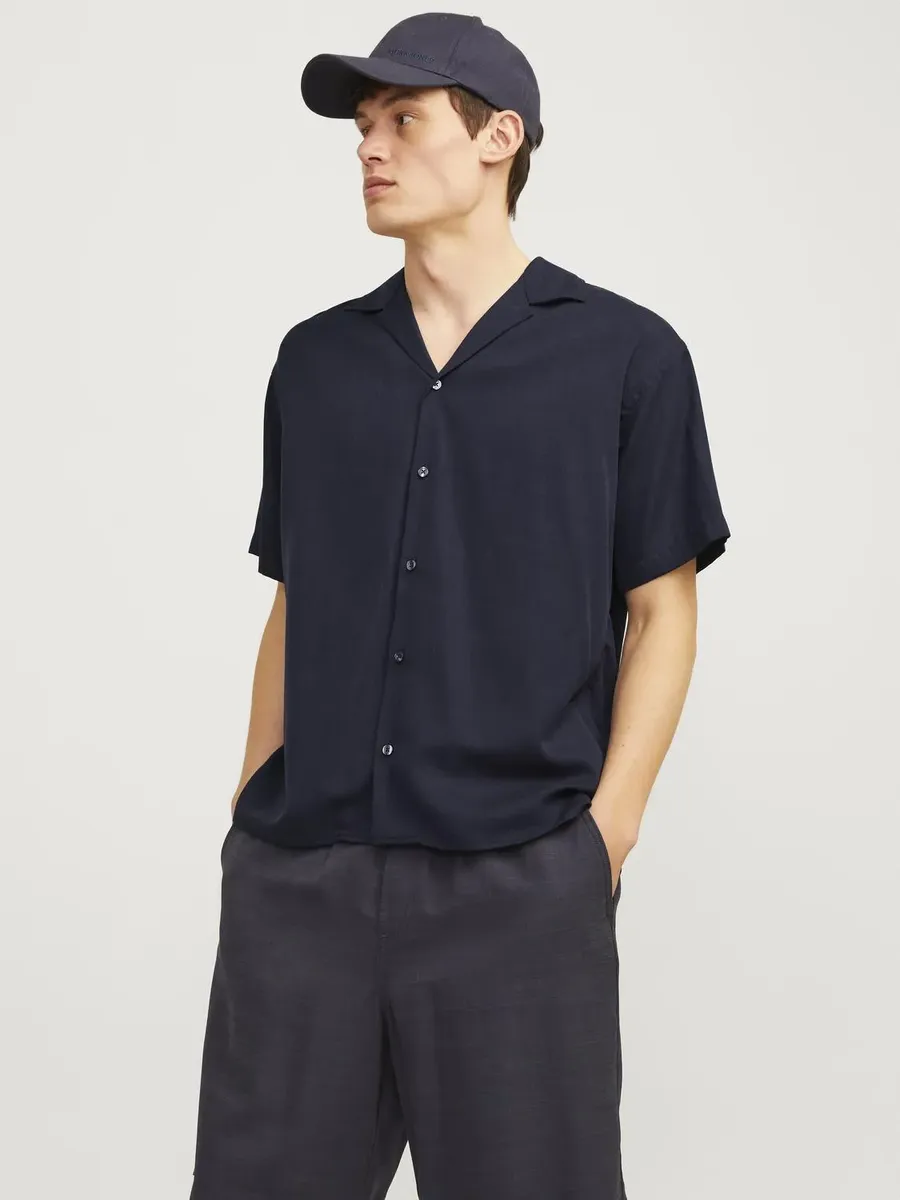 Рубашка с короткими рукавами Jack & Jones "JPRCCAARON TENCEL RESORT SHIRT S/S LN", цвет Night Sky
Рубашка с короткими рукавами Jack & Jones "JPRCCAARON TENCEL RESORT SHIRT S/S LN", цвет Night Sky