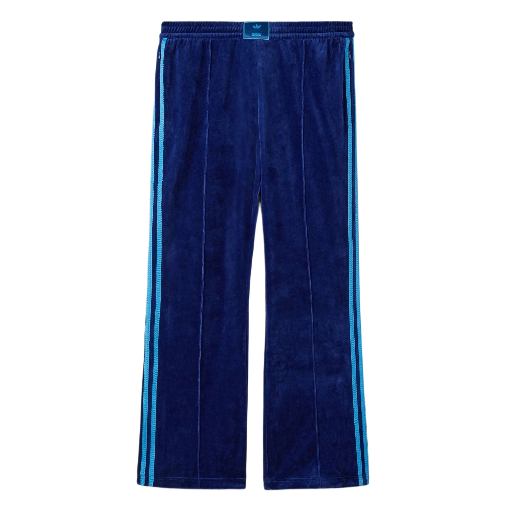 AVAVAV Track FW25 TP VELVET Casual Pants Women's Adidas Originals, темно-синий
AVAVAV Track FW25 TP VELVET Casual Pants Women's Adidas Originals, темно-синий
