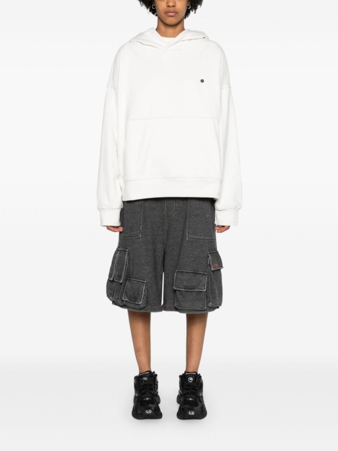 Толстовка с капюшоном Paper Kid из хлопка с цветочными пуговицами A Paper Kid, белый
Толстовка с капюшоном Paper Kid из хлопка с цветочными пуговицами A Paper Kid, белый