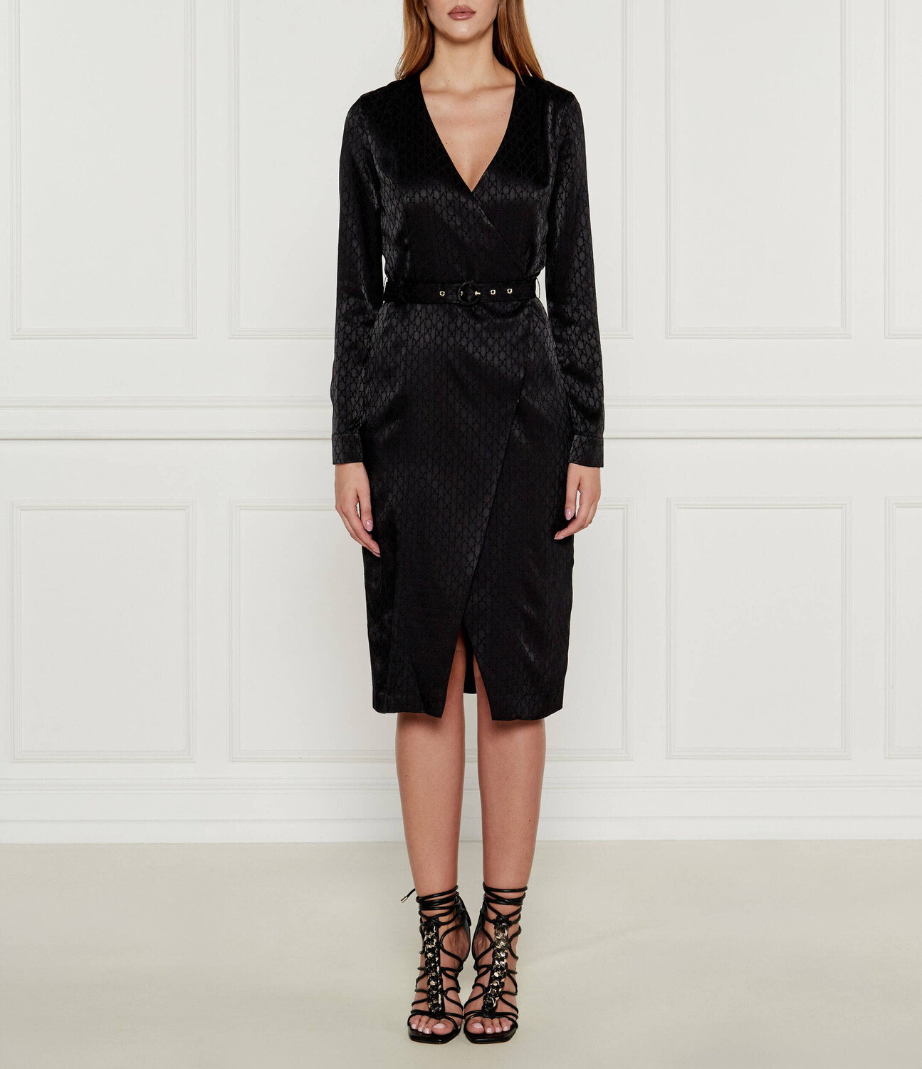 Платье Marciano Guess AMALIA, черный
Платье Marciano Guess AMALIA, черный