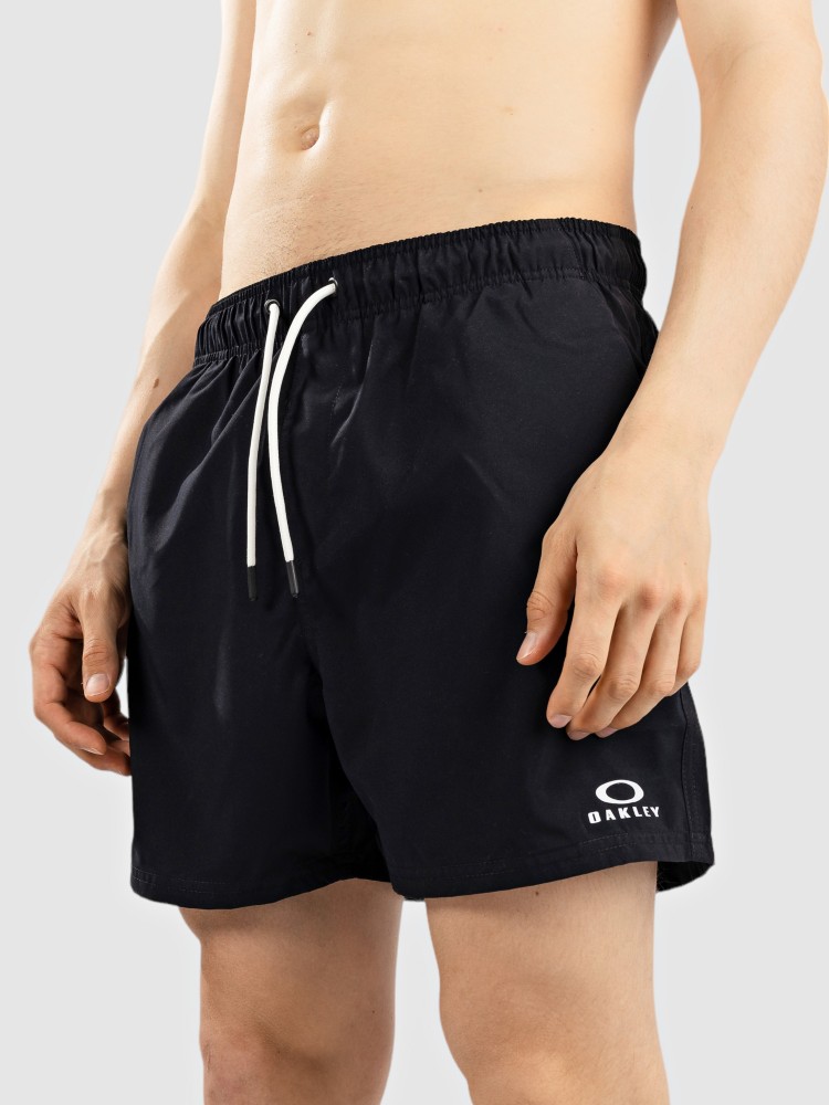 Пляжные шорты Oakley Clear Lake 16″Volley Boardshorts, blackout
Пляжные шорты Oakley Clear Lake 16″Volley Boardshorts, blackout