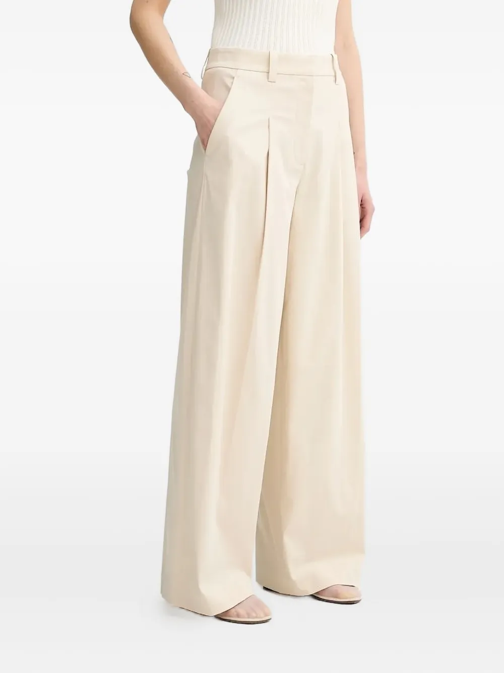 Брюки со складками A.L.C., нейтральный
Брюки со складками A.L.C., нейтральный