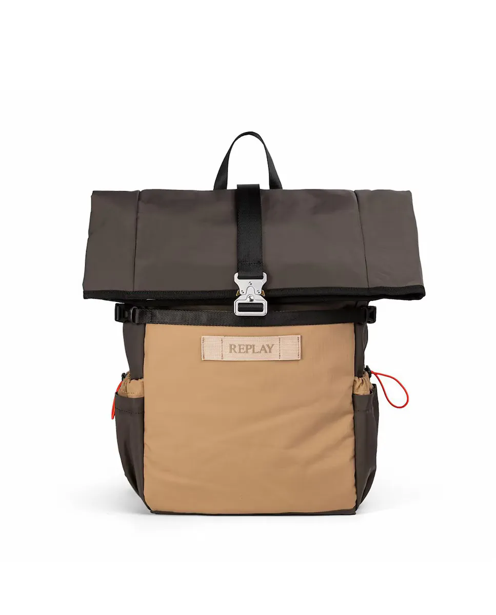 Мужской рюкзак с регулируемыми лямками и застежкой на пряжке Replay, темно-коричневый 
Мужской рюкзак с регулируемыми лямками и застежкой на пряжке Replay, темно-коричневый