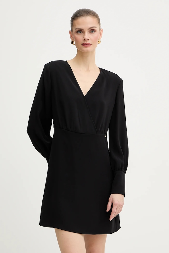 Платье Armani Exchange, черный
Платье Armani Exchange, черный