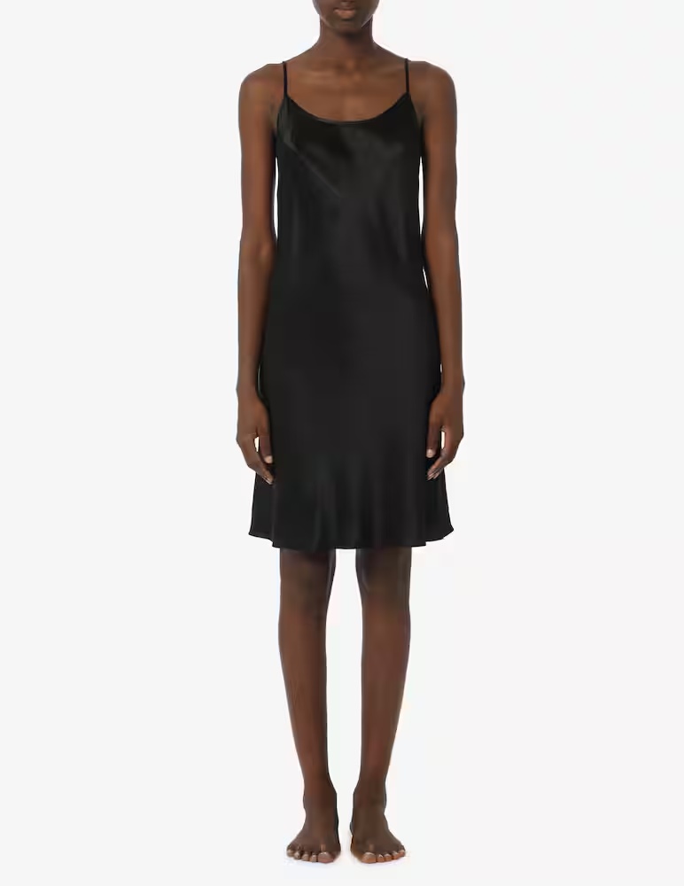 Шелковая ночная рубашка миди Basic Seduction Luna di Seta, черный
Шелковая ночная рубашка миди Basic Seduction Luna di Seta, черный