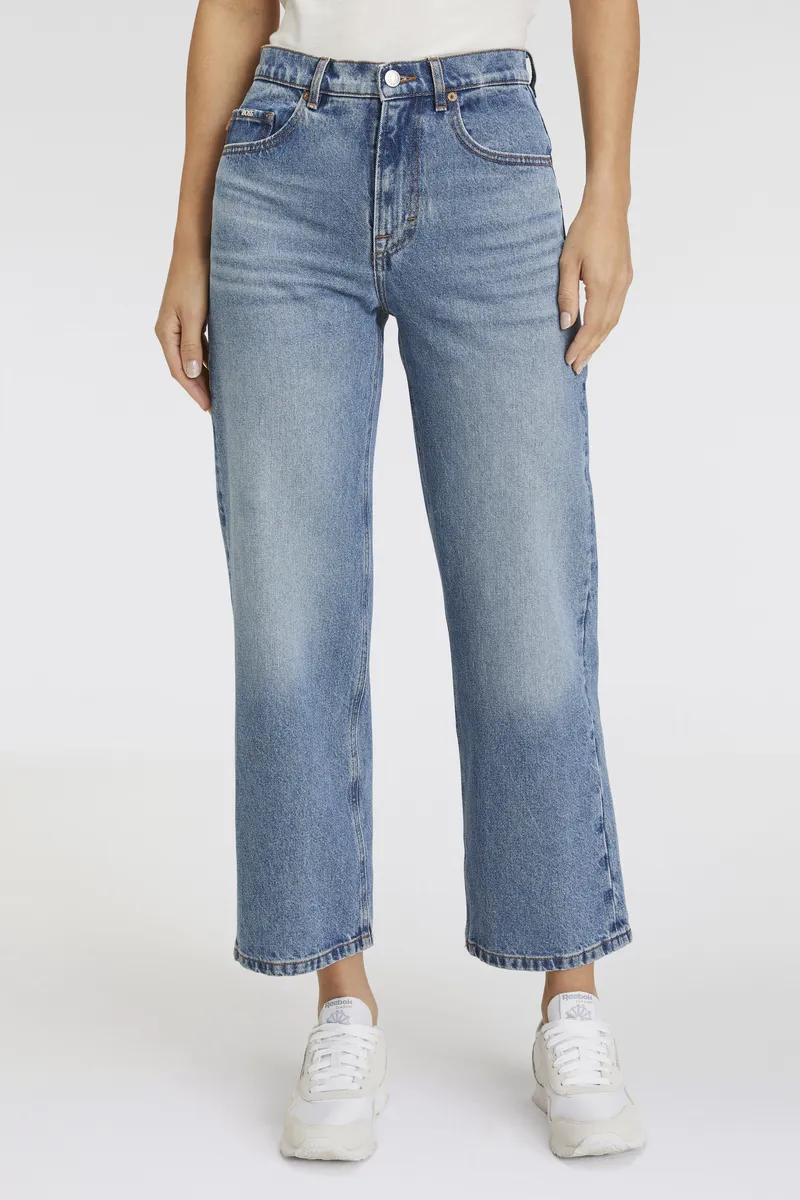 Джинсы с высокой талией BOSS ORANGE "Ruth High Rise High Waist Premium Denim Jeans", с кожаным значком, синий
Джинсы с высокой талией BOSS ORANGE "Ruth High Rise High Waist Premium Denim Jeans", с кожаным значком, синий