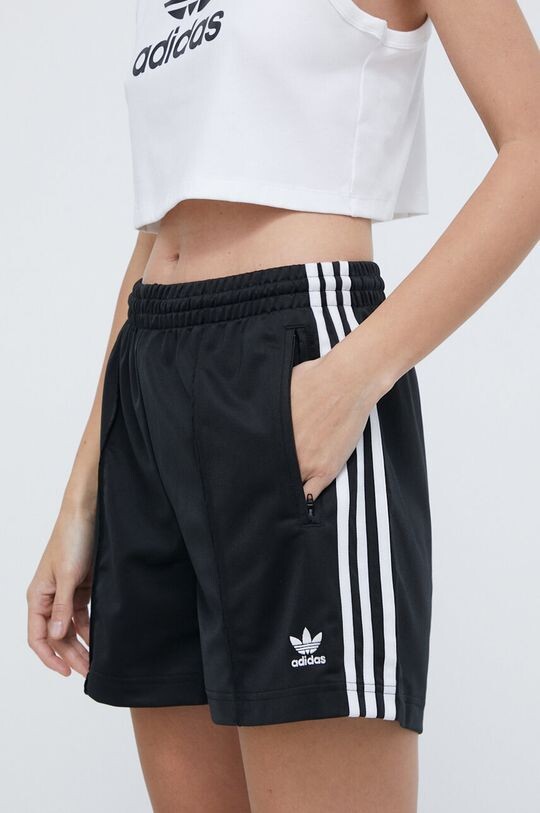 Шорты adidas Originals, черный
Шорты adidas Originals, черный
