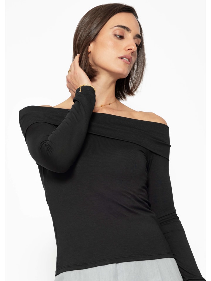 Топ SASSYCLASSY, черный
Топ SASSYCLASSY, черный