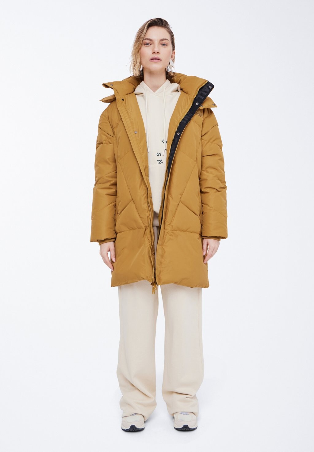 Зимнее пальто CIAVATTA BALL, коричневый
Зимнее пальто CIAVATTA BALL, коричневый