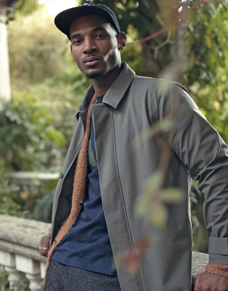 Макитовый плащ Topman с капюшоном цвета хаки
Макитовый плащ Topman с капюшоном цвета хаки