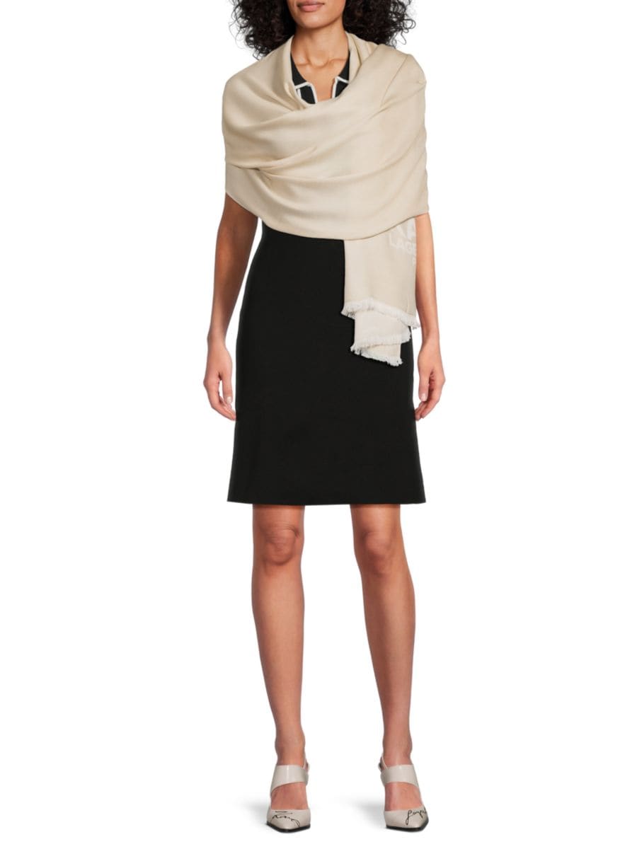 Шарф с логотипом Karl Lagerfeld Paris, цвет Latte
Шарф с логотипом Karl Lagerfeld Paris, цвет Latte