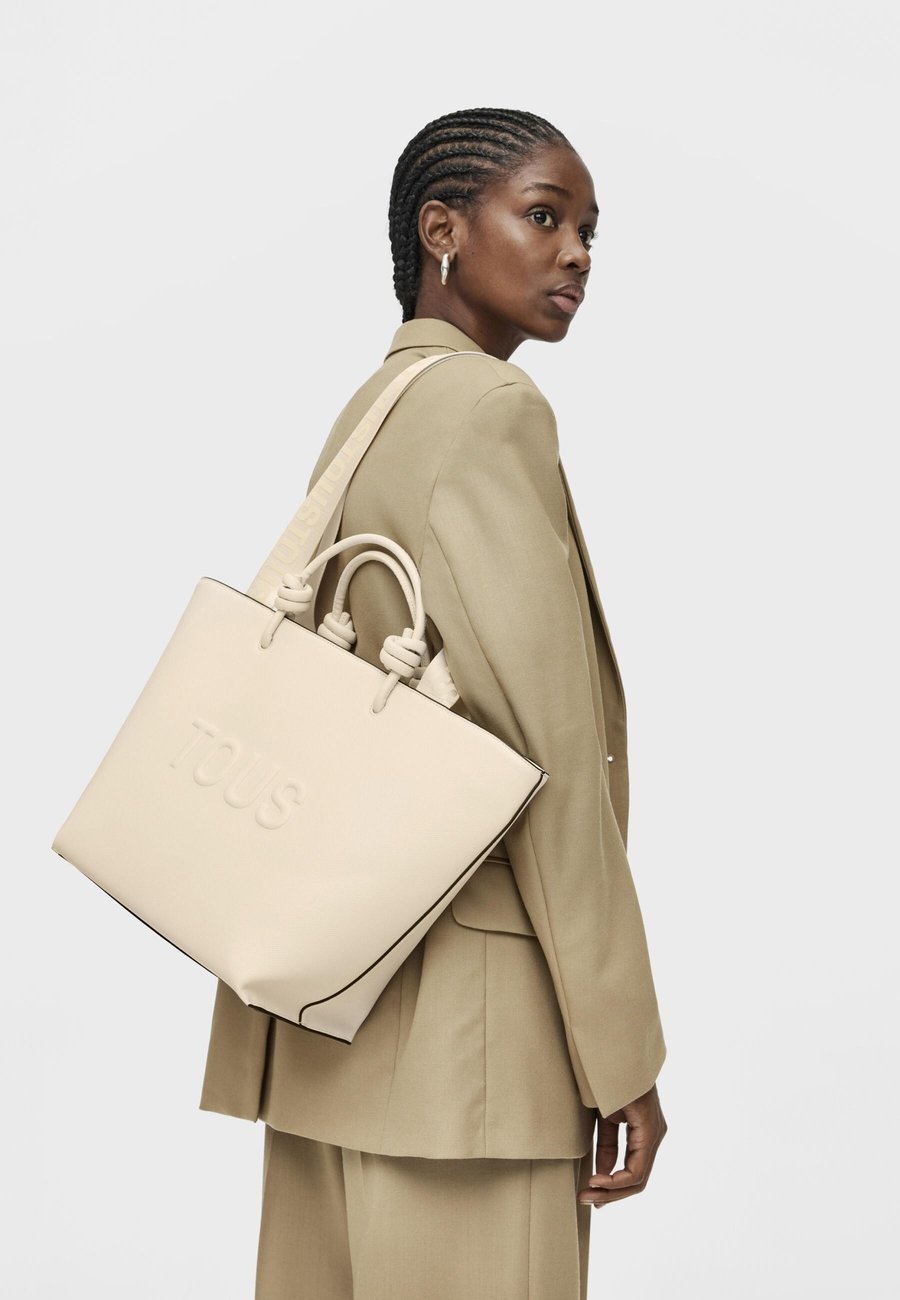 Сумка Tous Handbag, Beige
Сумка Tous Handbag, Beige