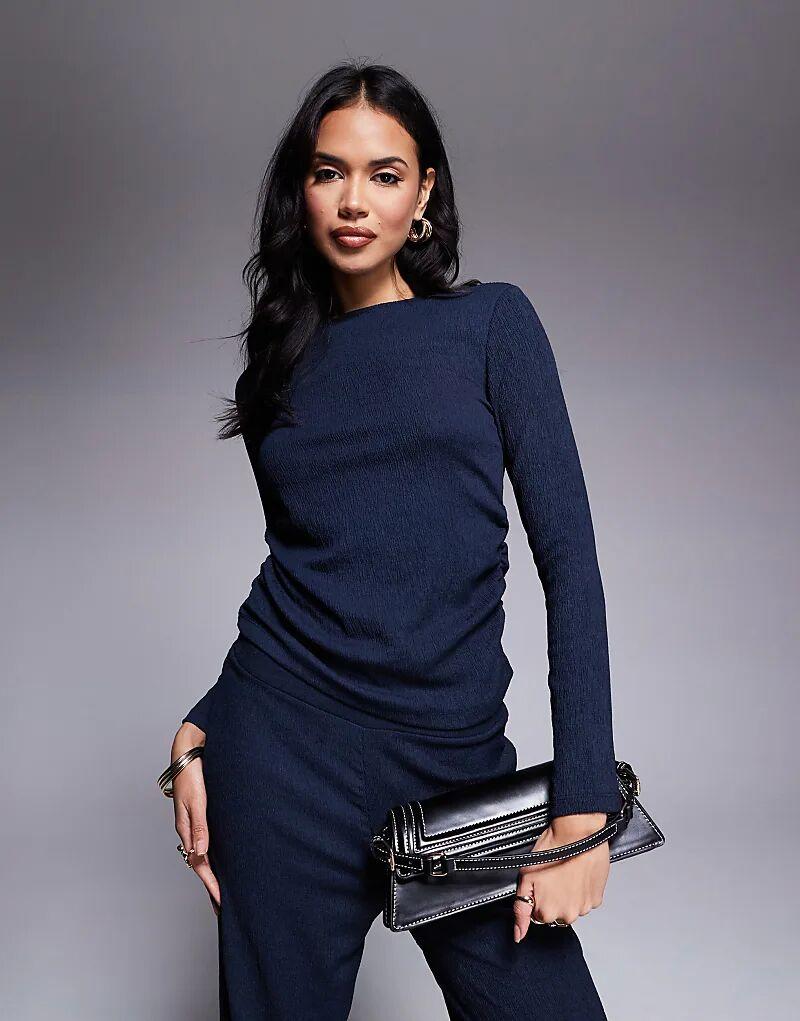 Текстурированная футболка с длинными рукавами River Island темно-синего цвета (часть комплекта)
Текстурированная футболка с длинными рукавами River Island темно-синего цвета (часть комплекта)