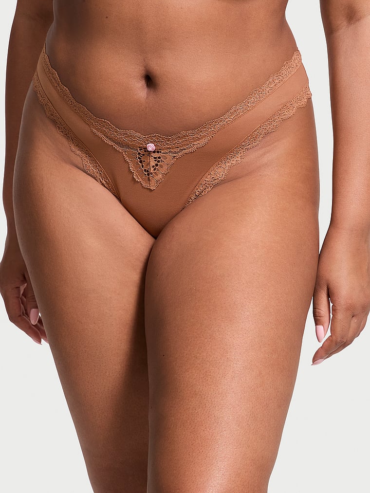 Бразильские трусики с кружевной отделкой Dream Angels, lace trim caramel
Бразильские трусики с кружевной отделкой Dream Angels, lace trim caramel