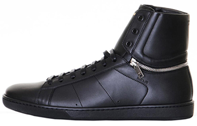 SAINT LAURENT Стильная мужская обувь для скейтбординга
SAINT LAURENT Стильная мужская обувь для скейтбординга