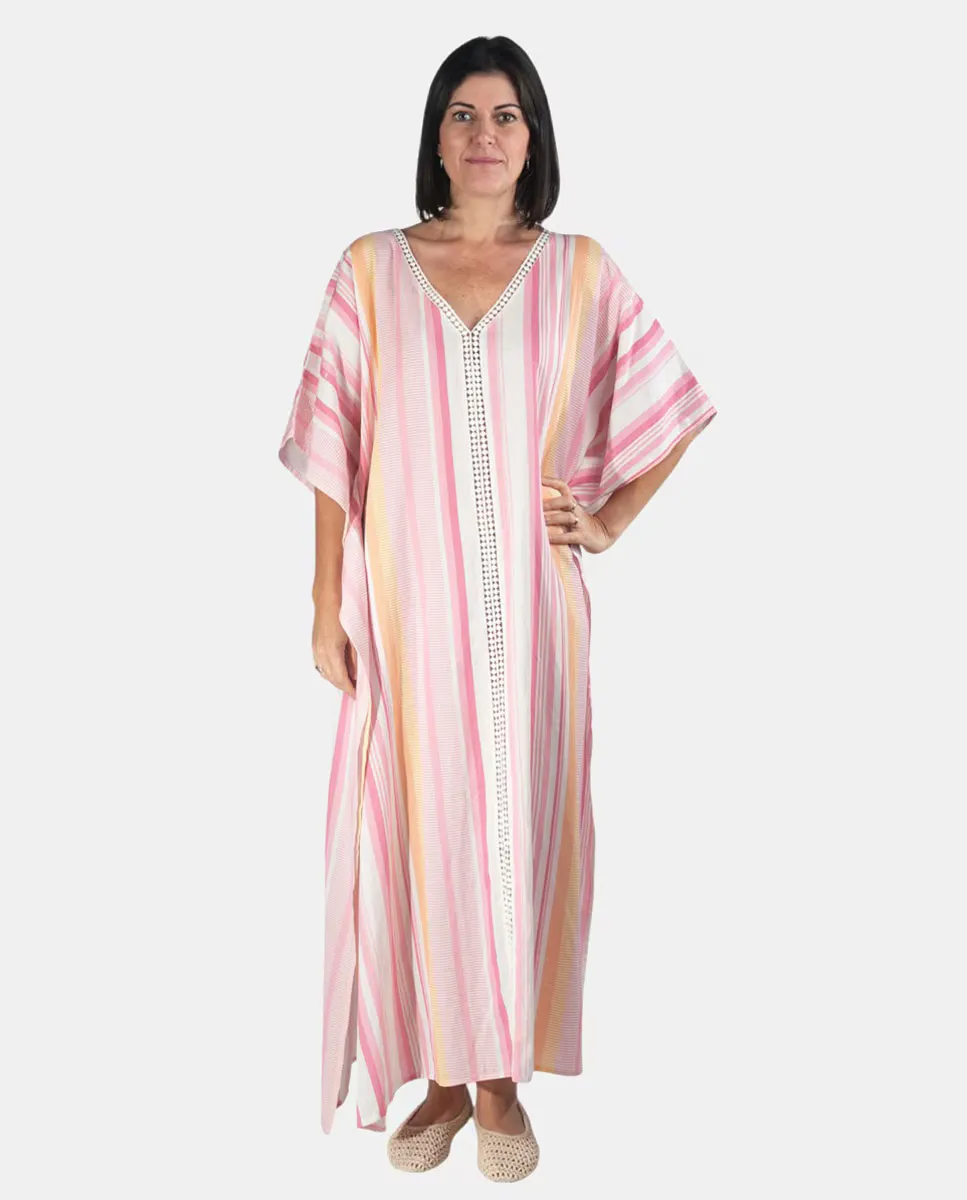 Длинный кафтан с полосатым принтом Kbas, розовый 
Длинный кафтан с полосатым принтом Kbas, розовый