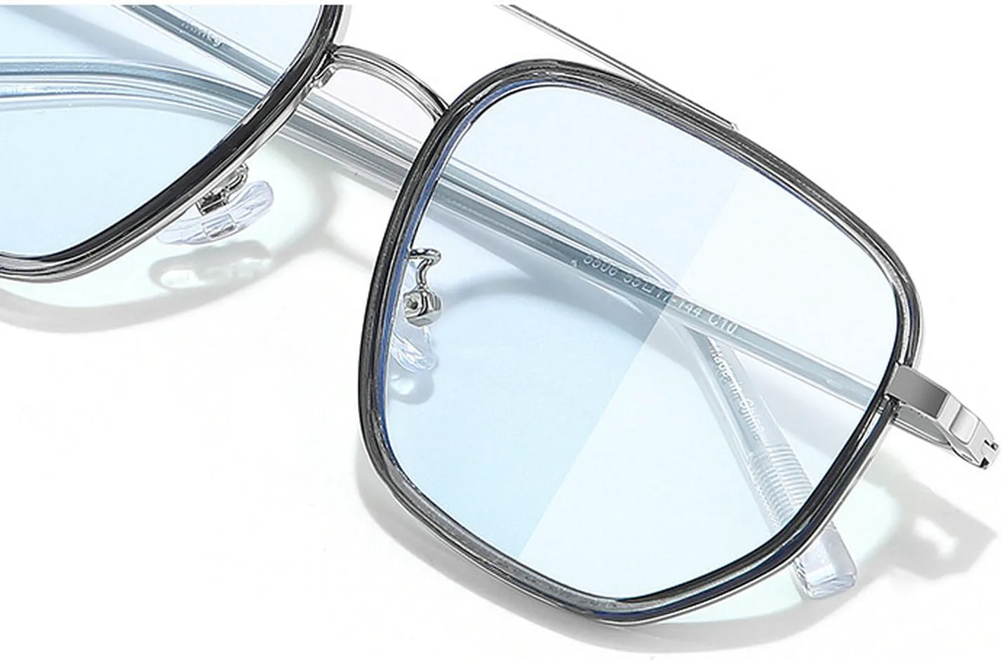 Ретро-солнцезащитные очки-пилот большого размера для женщин и мужчин, модные винтажные квадратные солнцезащитные очки с защитой от УФ-излучения UV400 mincl, Black
Ретро-солнцезащитные очки-пилот большого размера для женщин и мужчин, модные винтажные квадратные солнцезащитные очки с защитой от УФ-излучения UV400 mincl, Black