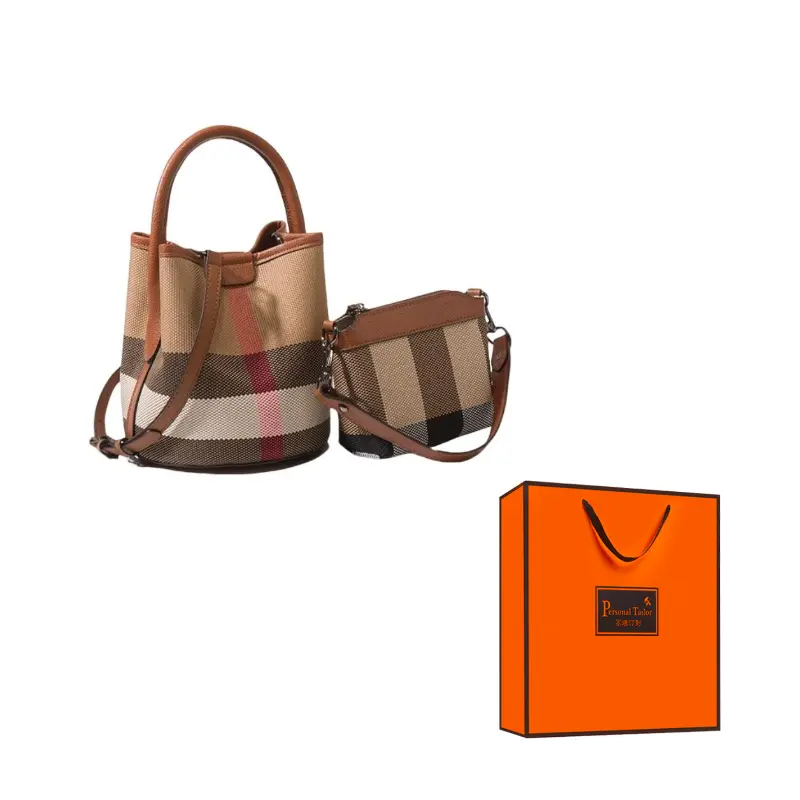 PAYOT Сумка из комбинации холста и искусственной кожи, коричневая, женская, через плечо, кроссбоди
PAYOT Сумка из комбинации холста и искусственной кожи, коричневая, женская, через плечо, кроссбоди