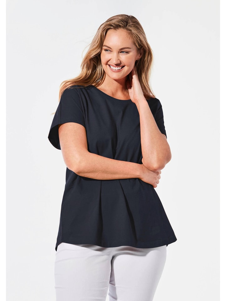 Футболка GOLDNER
Футболка GOLDNER