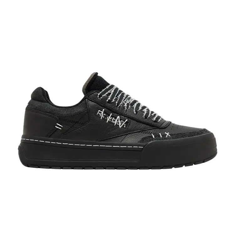 Кроссовки Reebok Universal Monsters x Club C Megacourt 'The Bride of Frankenstein', черный
Кроссовки Reebok Universal Monsters x Club C Megacourt 'The Bride of Frankenstein', черный