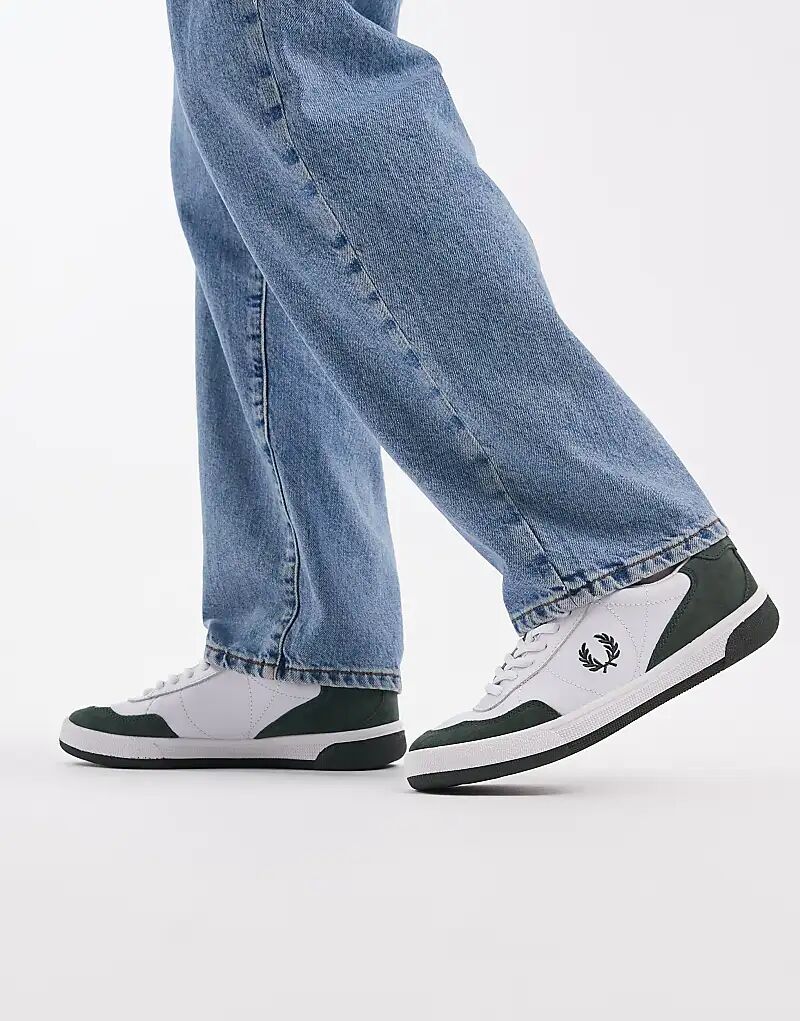 Кроссовки Fred Perry B11 из замши и кожи белого и зеленого цветов
Кроссовки Fred Perry B11 из замши и кожи белого и зеленого цветов