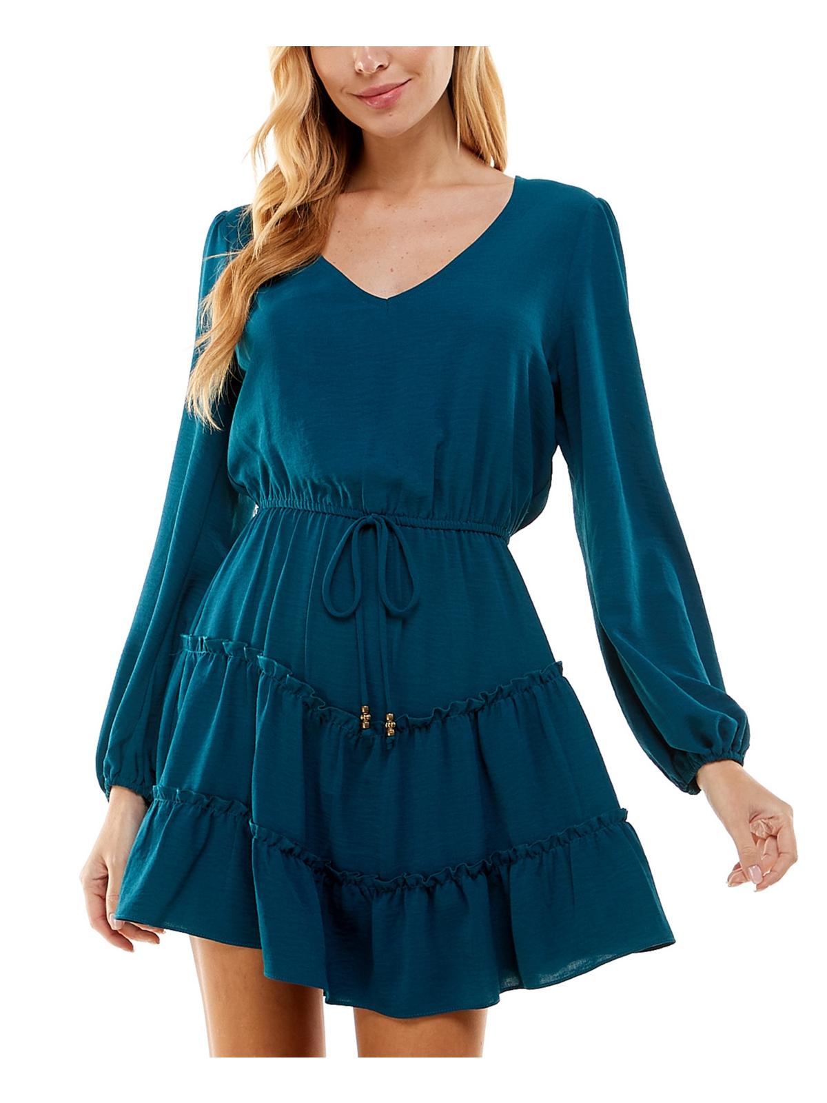 Платье Juniors Womens из полиэстера с ярусами и расклешенным кроем City Studios, цвет teal
Платье Juniors Womens из полиэстера с ярусами и расклешенным кроем City Studios, цвет teal