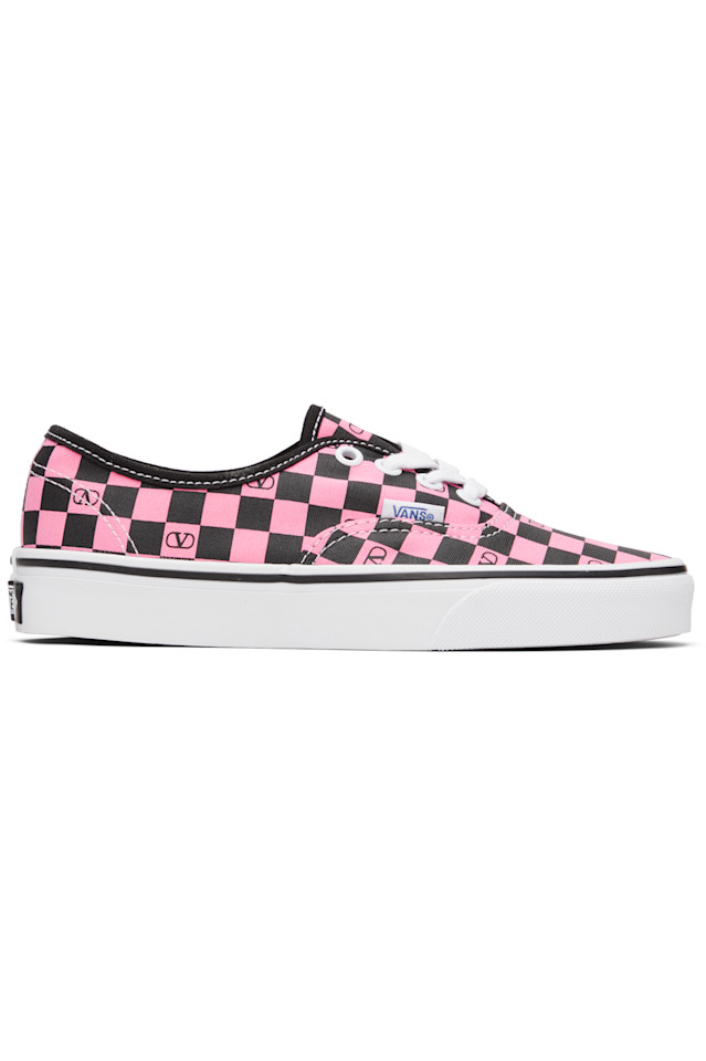 Valentino Garavani Розовые кроссовки Vans Edition Vlogo в клетку
Valentino Garavani Розовые кроссовки Vans Edition Vlogo в клетку