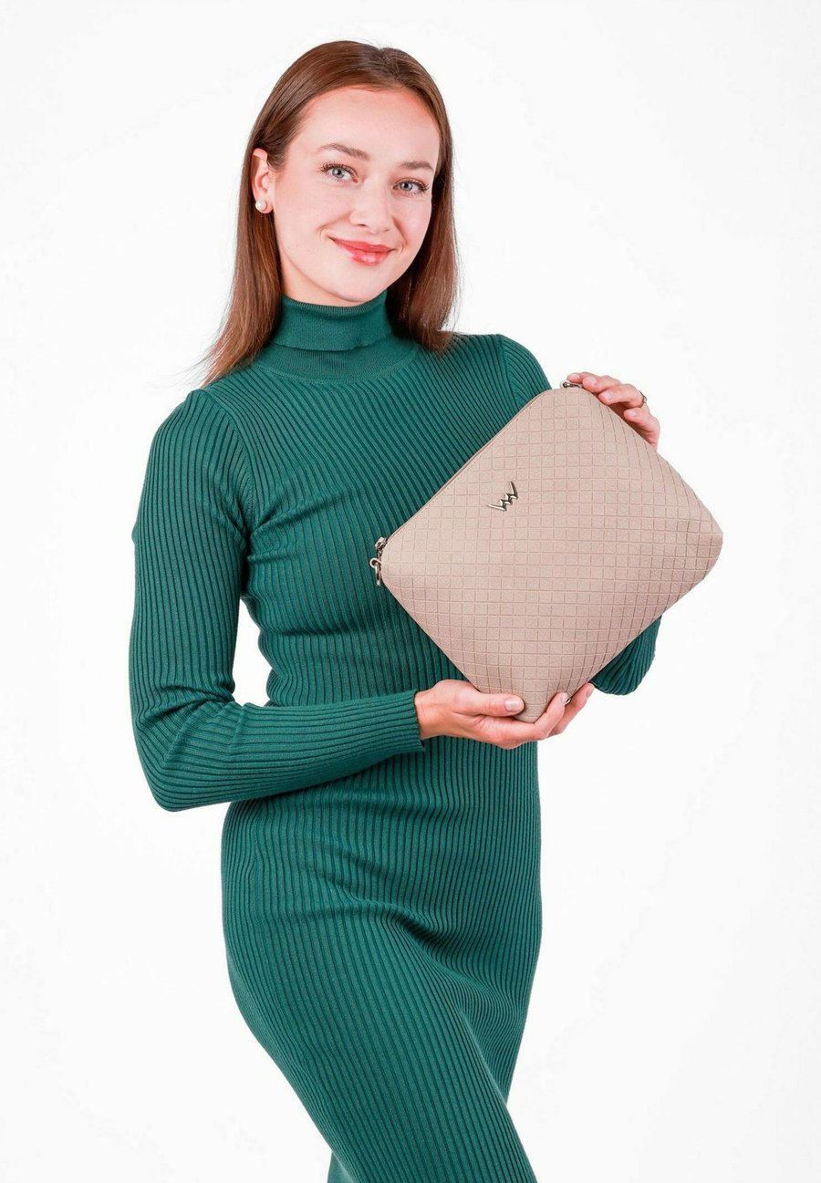 Сумка кросс-боди VUCH COALIE DIAMOND, Beige
Сумка кросс-боди VUCH COALIE DIAMOND, Beige