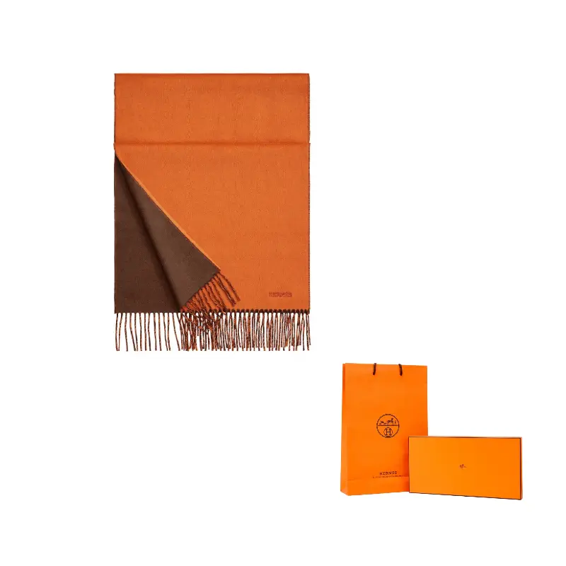 Кашемировый вязаный шарф Unisex HERMES
Кашемировый вязаный шарф Unisex HERMES