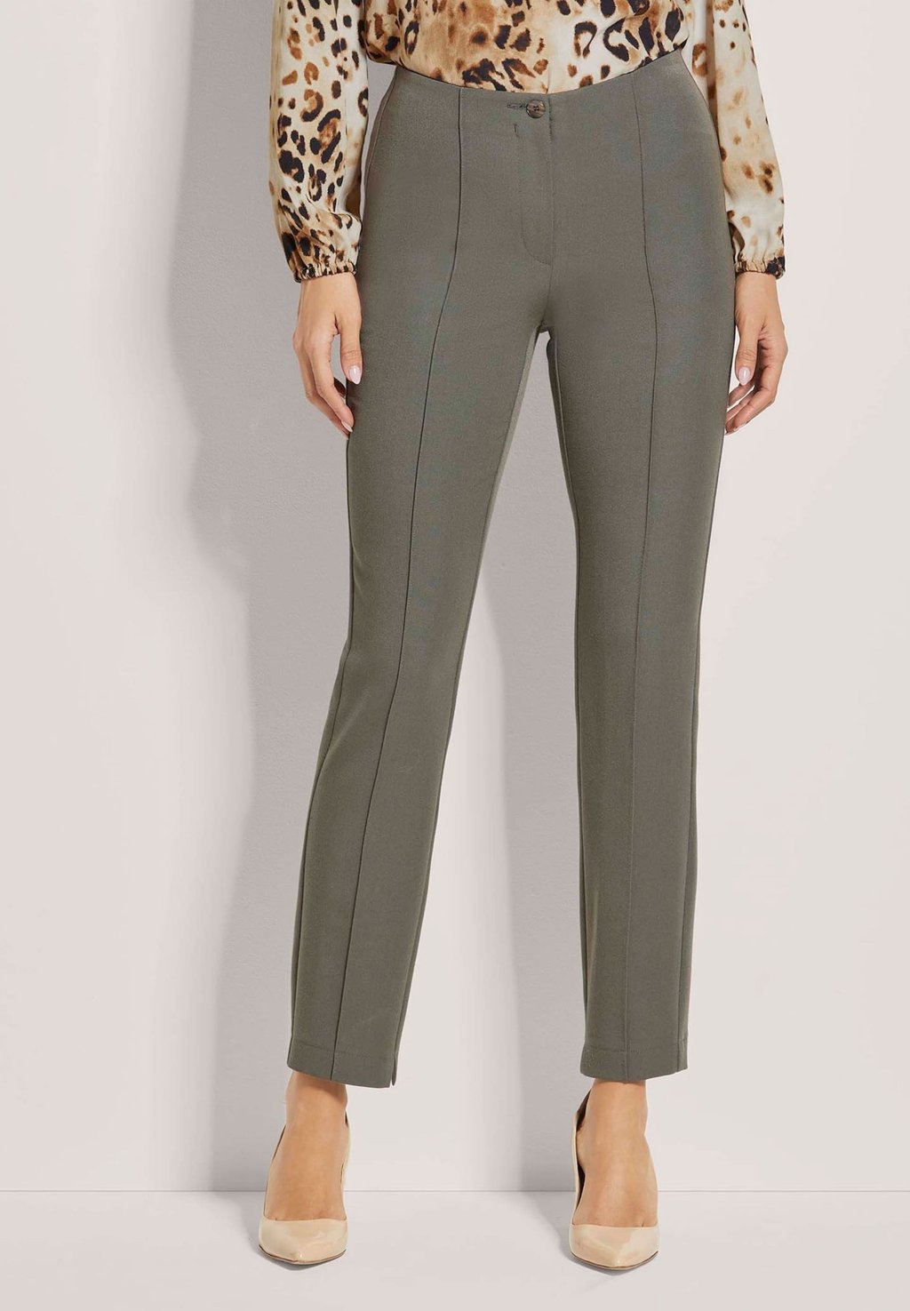 Брюки MADELEINE, хаки
Брюки MADELEINE, хаки