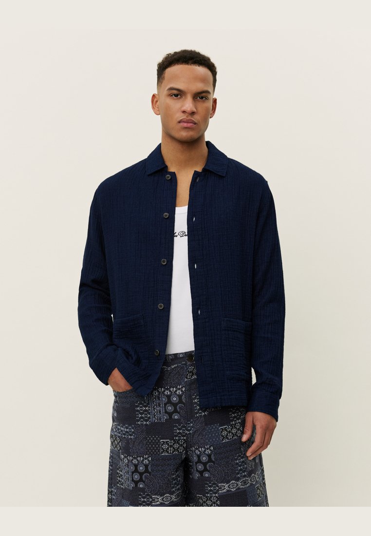 Летняя куртка MILIAN Les Deux, темно-синий
Летняя куртка MILIAN Les Deux, темно-синий