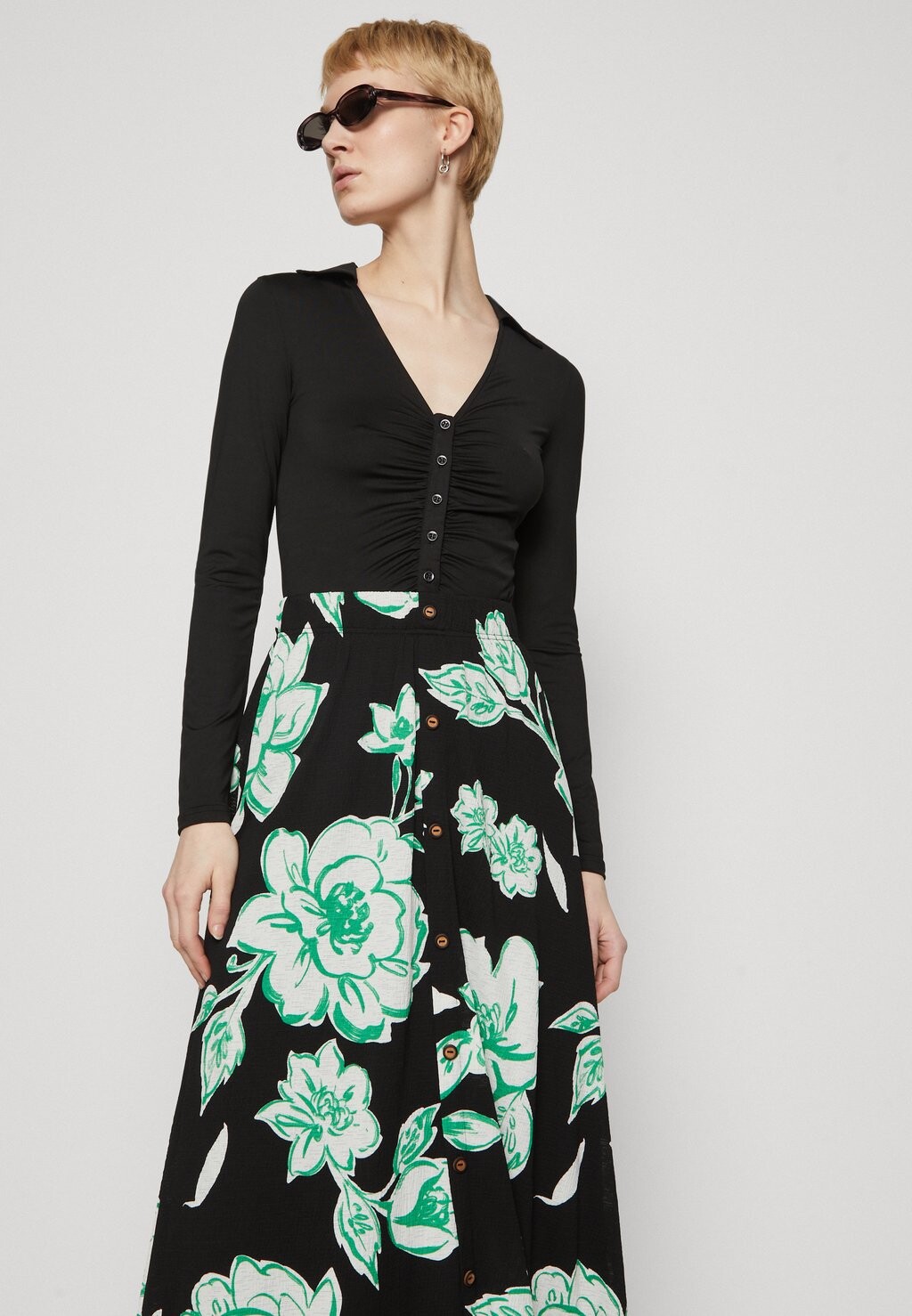 Юбка-трапеция Onlpella Skirt Only, черный
Юбка-трапеция Onlpella Skirt Only, черный