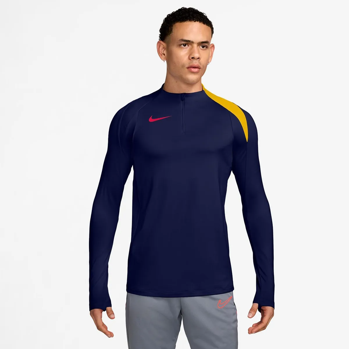 Мужская футболка Dri-FIT Strk Dril Top Total 90 Nike, синий
Мужская футболка Dri-FIT Strk Dril Top Total 90 Nike, синий
