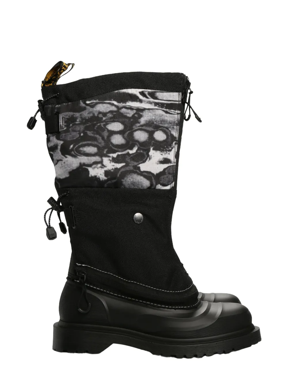 Ботинки 14XX Sub boots Dr. Martens, черный
Ботинки 14XX Sub boots Dr. Martens, черный