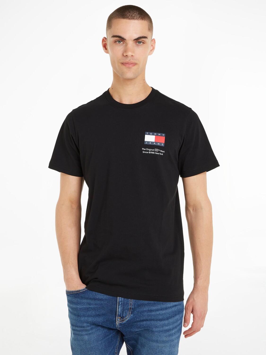 Узкая футболка с флагом Tommy Jeans Essential Tommy Hilfiger, черный
Узкая футболка с флагом Tommy Jeans Essential Tommy Hilfiger, черный
